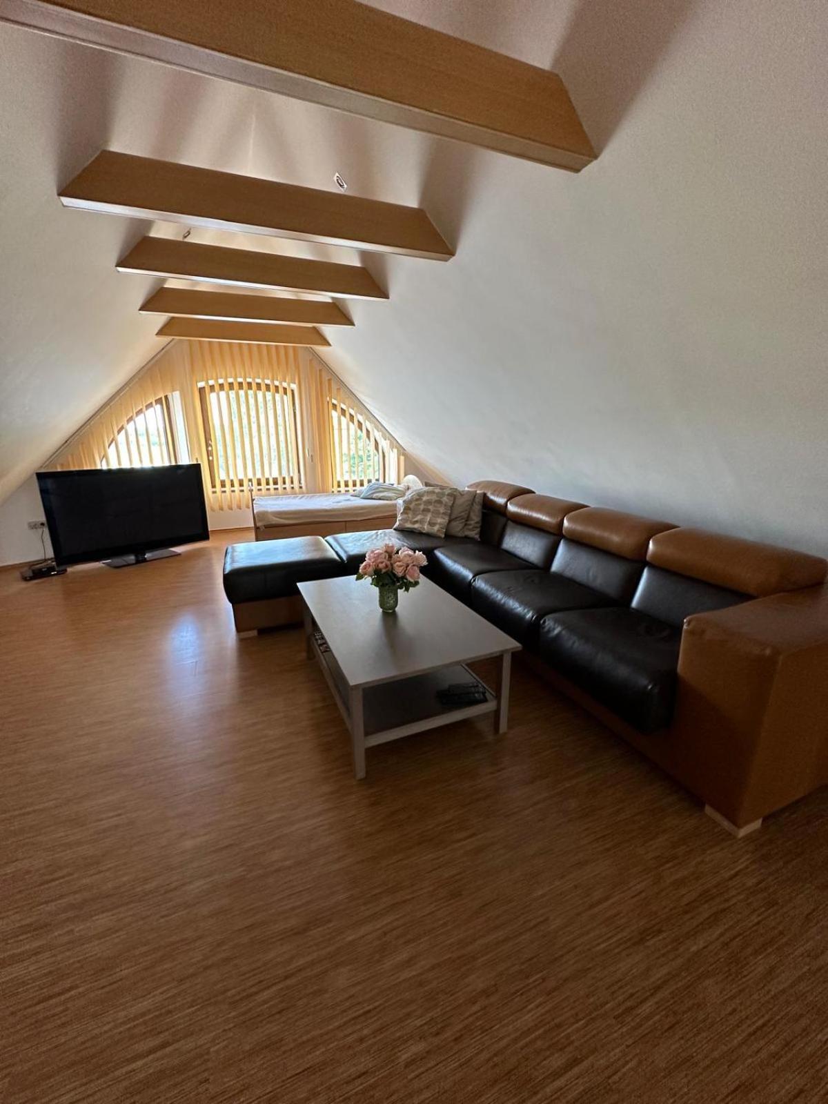 Apartman Lipa Mikulov Luaran gambar