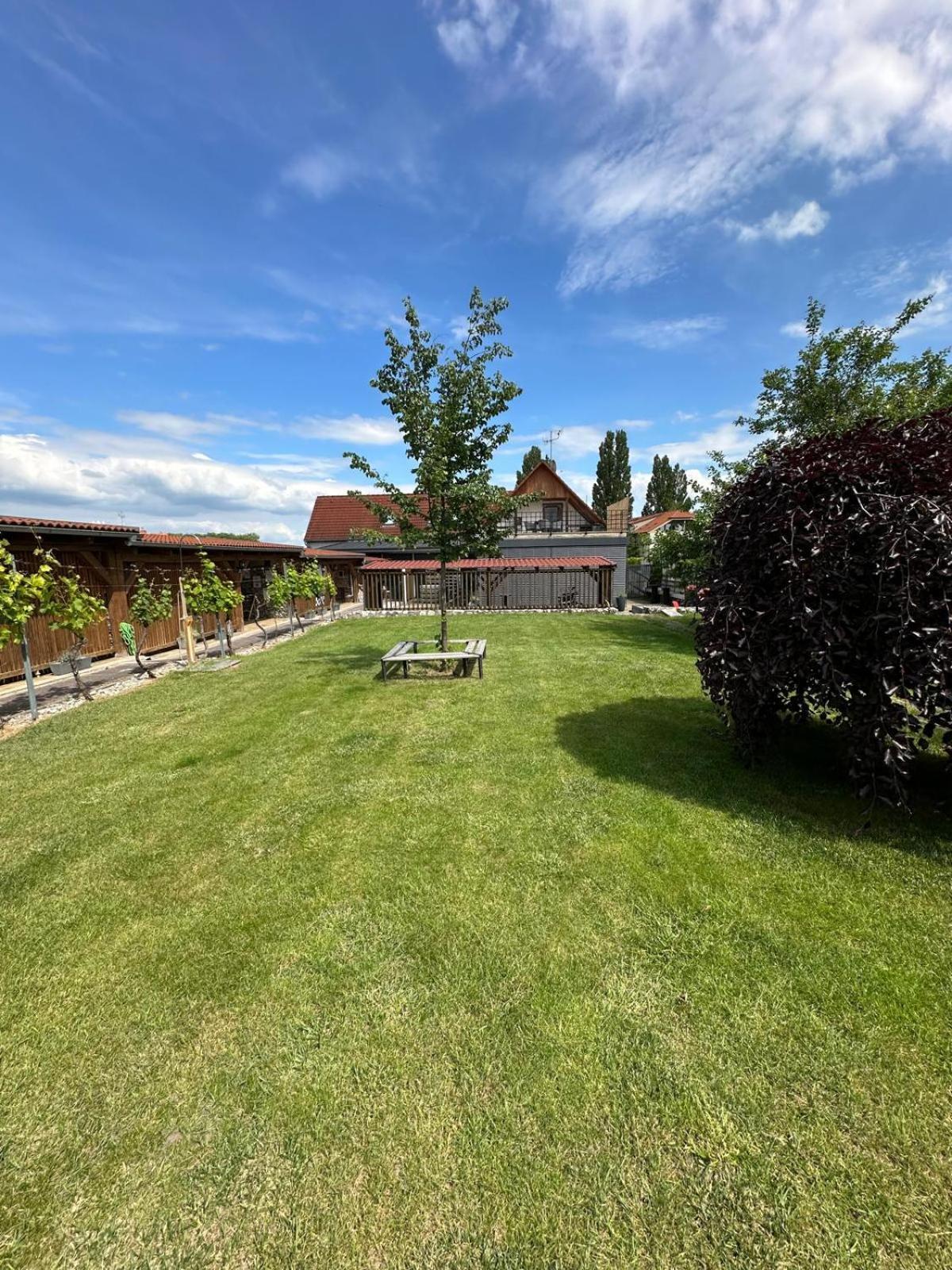 Apartman Lipa Mikulov Luaran gambar